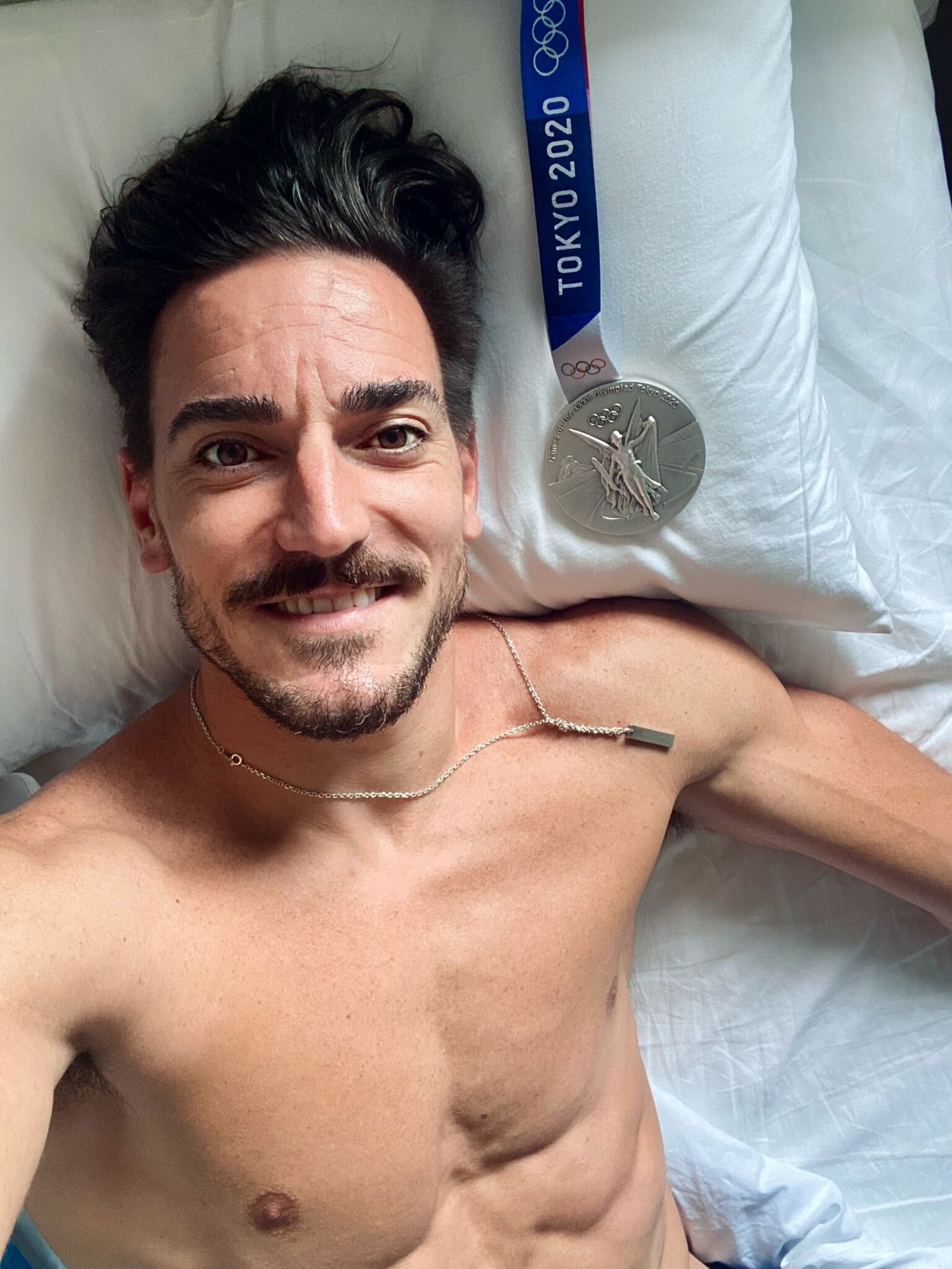 Damián Quintero, desde la Villa Olímpica.