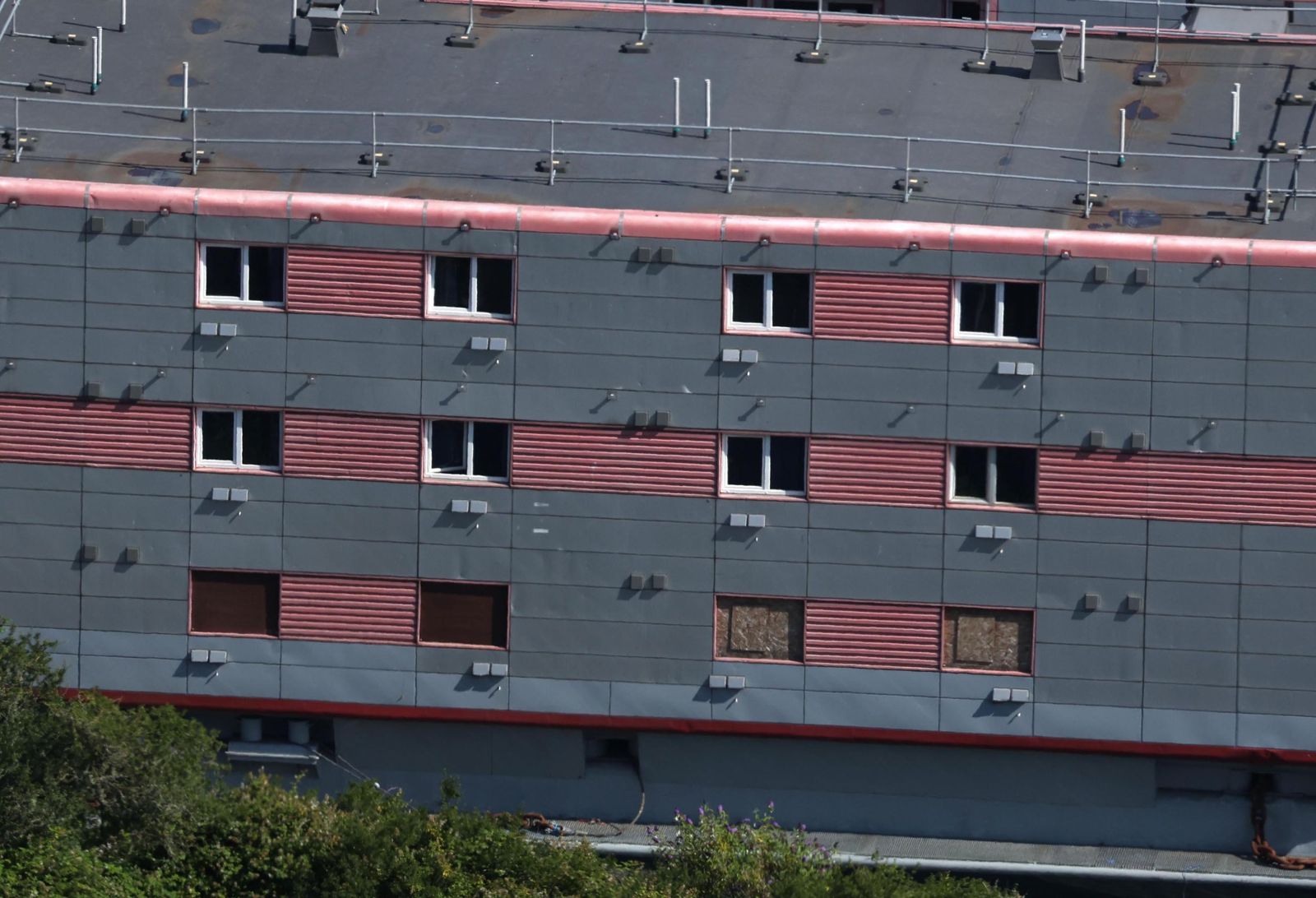 Así es el 'Bibby Stockholm' el polémico barco que Reino Unido ha fletado para alojar a inmigrantes