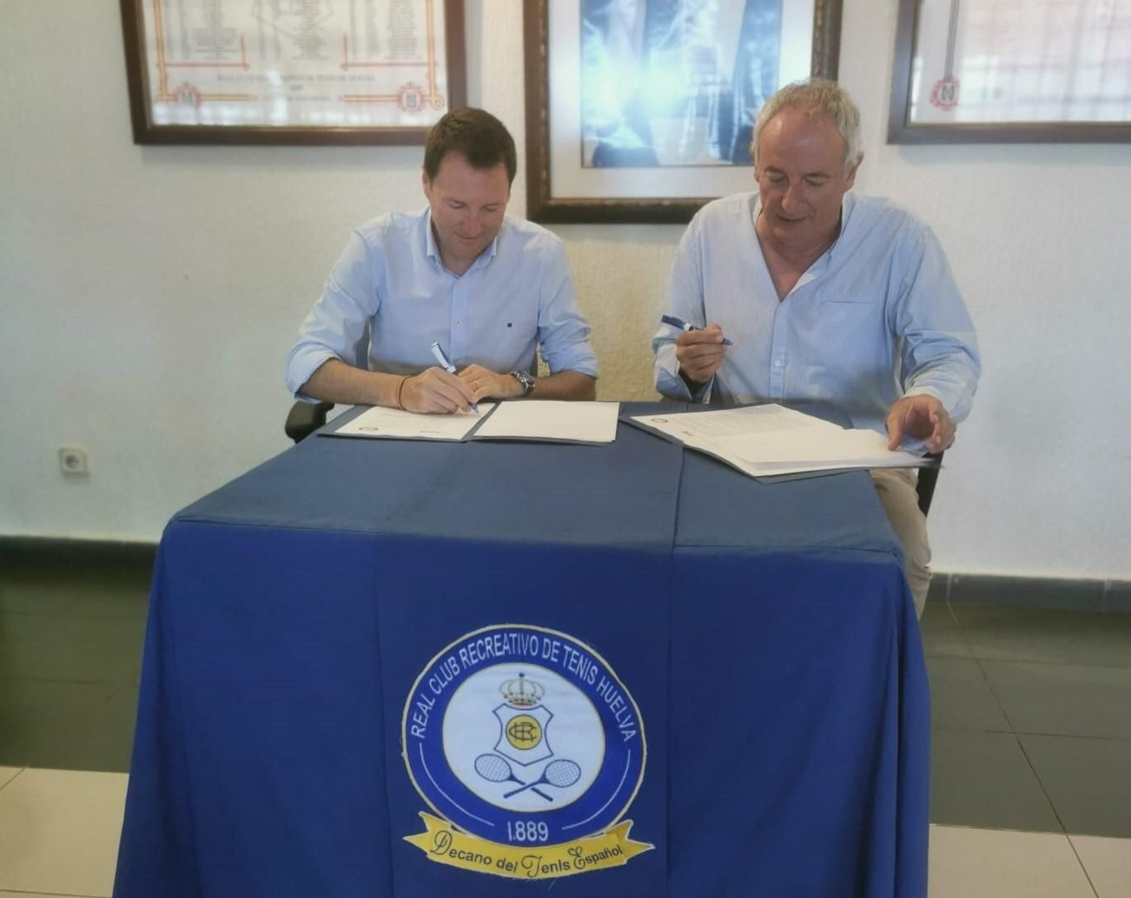 Pedro Peña (izq) y Rafael Romero.