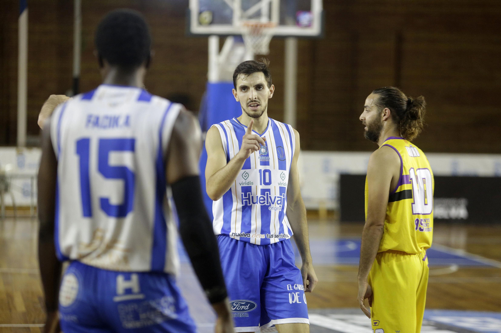 Imágenes del UE Mataró-Huelva Comercio en el Andrés Estrada