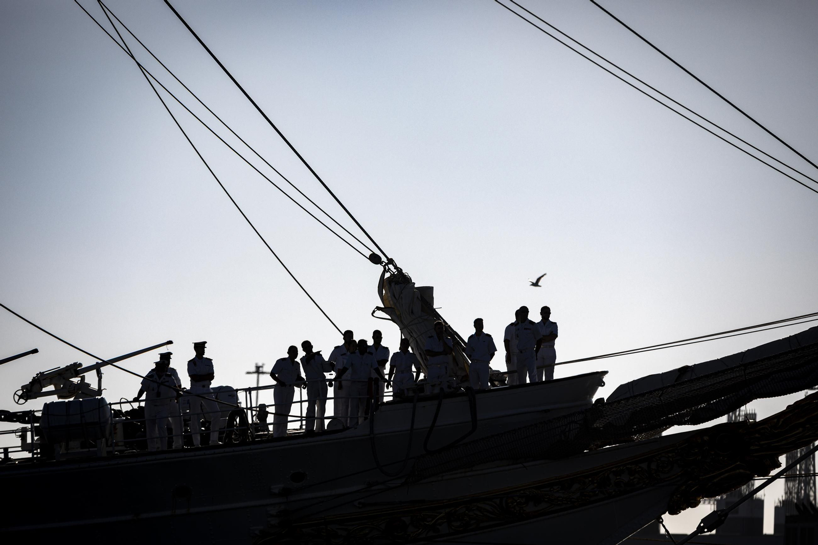 Las imágenes de la llegada del buque 'Juan Sebastián de Elcano' a Cádiz
