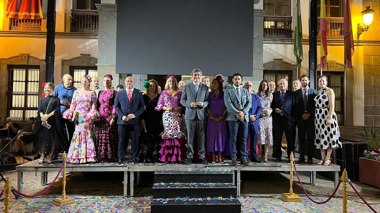 Adra dio por inaugurada su Feria con una velada llena de acontecimientos.