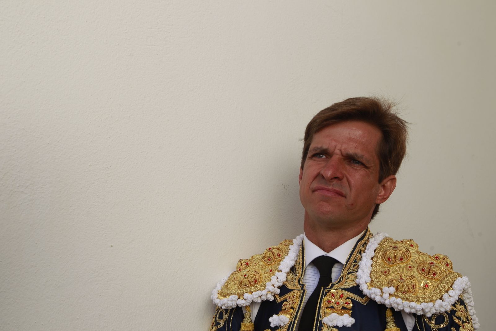 Imágenes del 'ambiente' en la corrida de toros de la Feria de Almería, con los diestros Morante de la Puebla, El Juli y Tomás Rufo