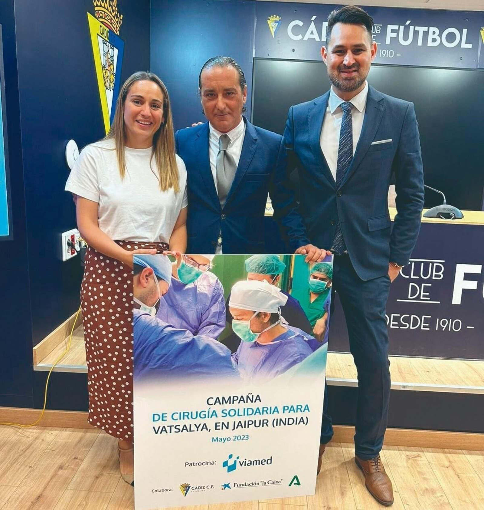 Eva Vicente (i), Ángel Vidal y Jess Cifuentes.