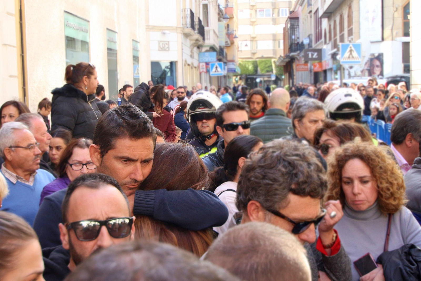 Las imágenes de la capilla ardiente por Gabriel