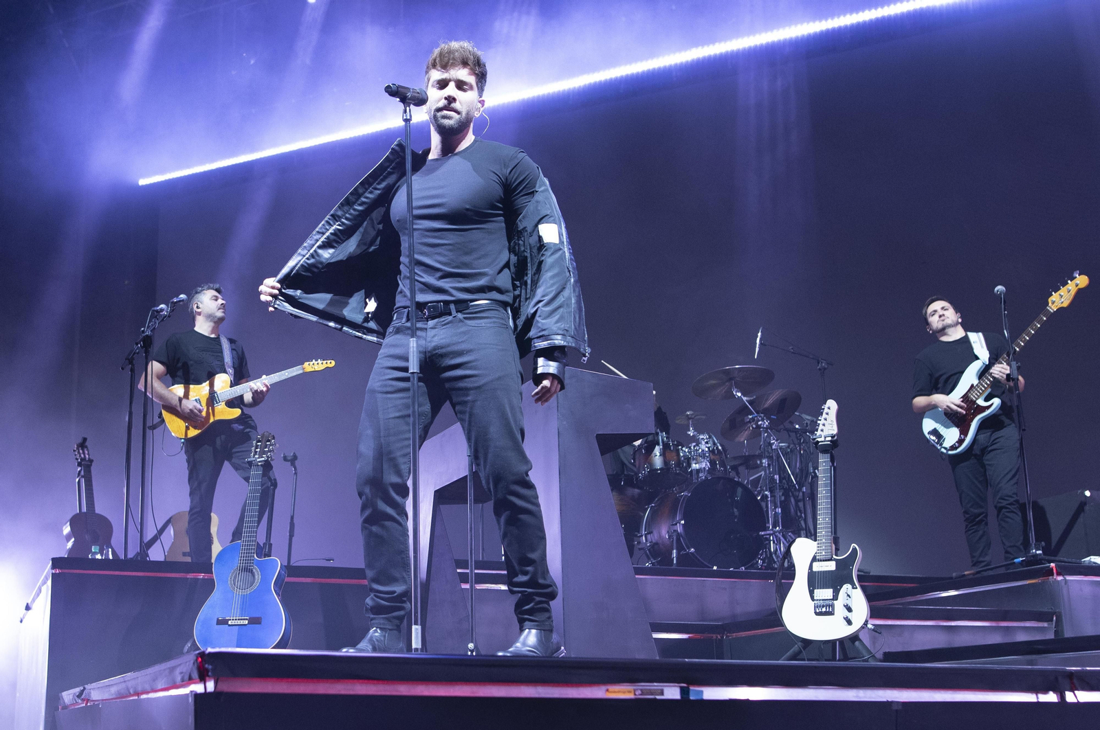 Pablo Alborán con 'la Cuarta Hoja' triunfa en la Plaza de Toros de Granada