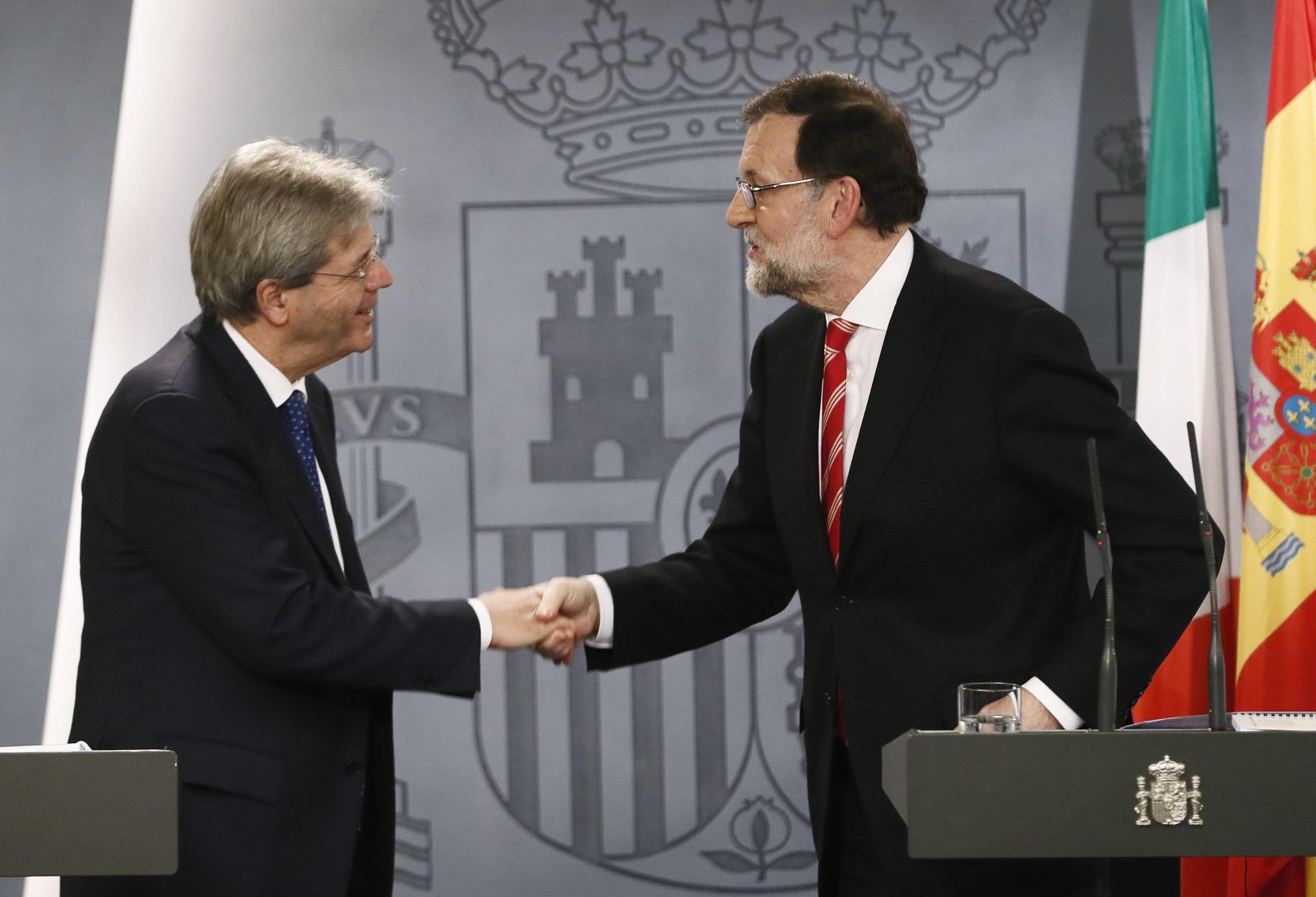 Rajoy revitaliza las relaciones con Italia