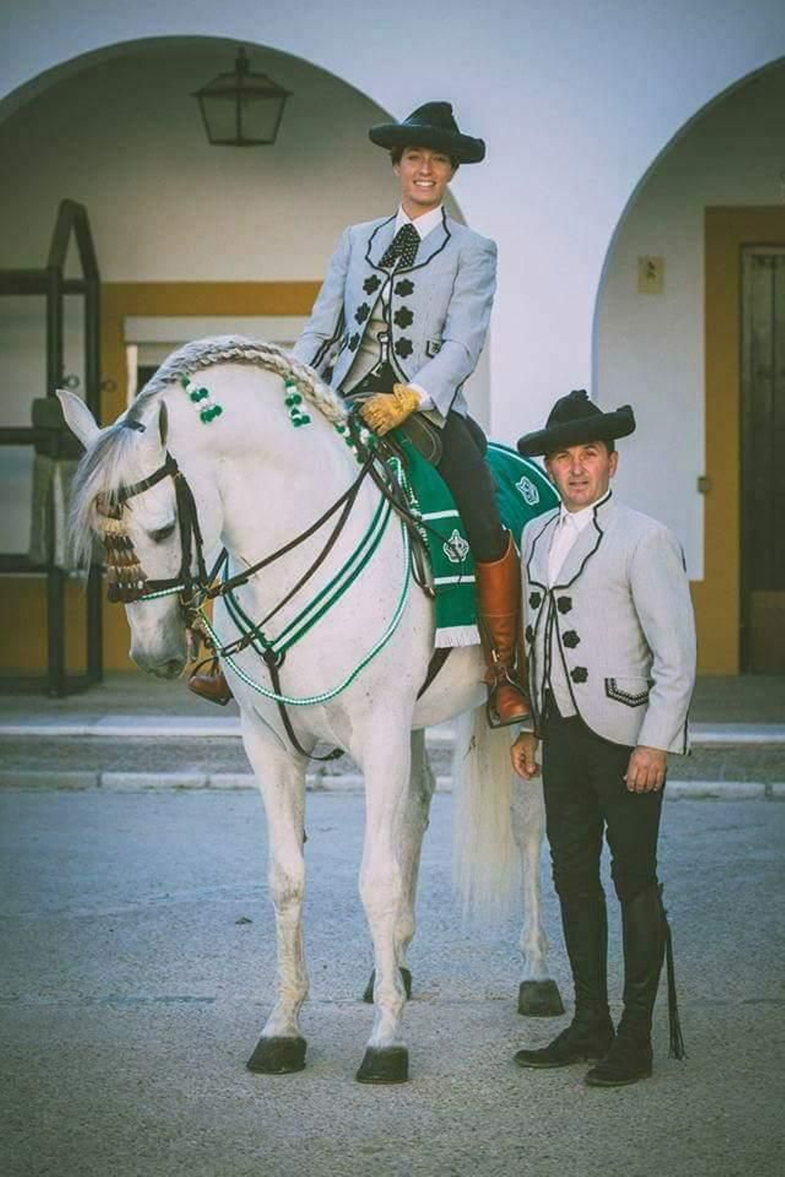 Míriam Paz junto a su profesor, Fernando Ariza.