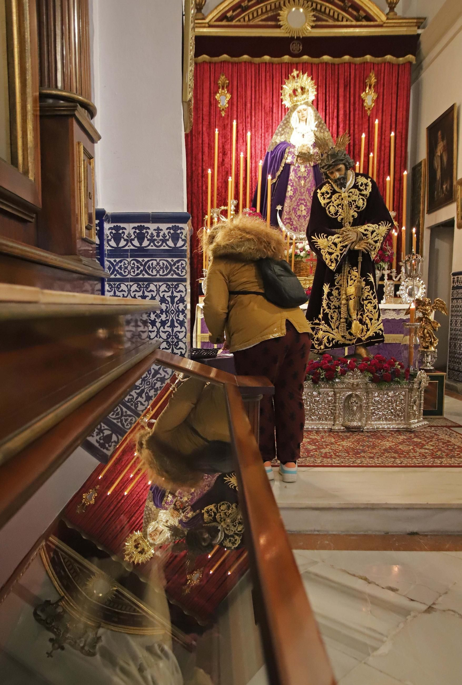 El Solemne besamanos a Jesús del Gran Poder de La Línea, en imágenes