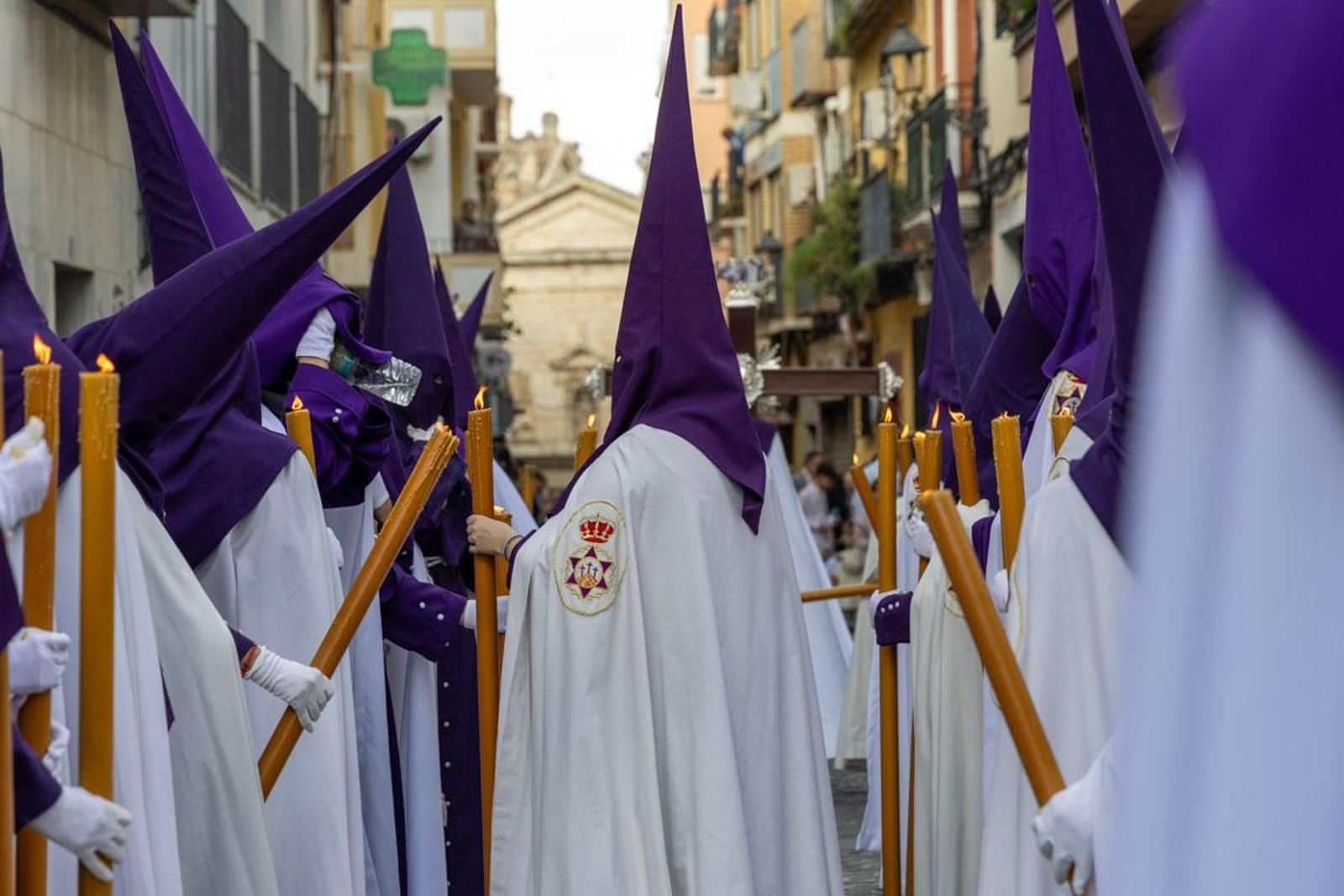 Los jiennenses arropan a las tres cofradías de la tarde en un Domingo de Ramos más caluroso de lo esperado (I)