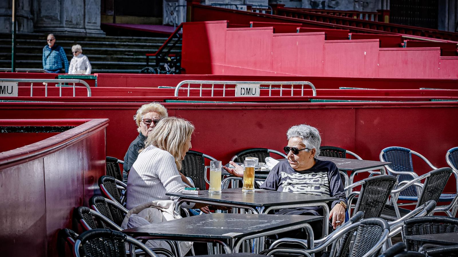 Una de las terrazas ubicadas en la plaza de la Catedral.