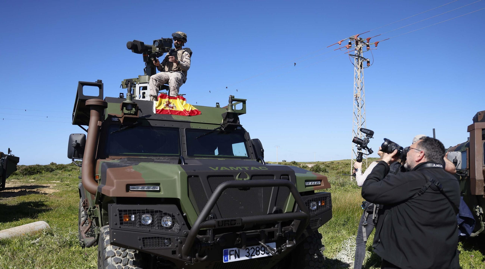 Las fotos del espectacular ejercicio de la Armada y la OTAN en el Retín