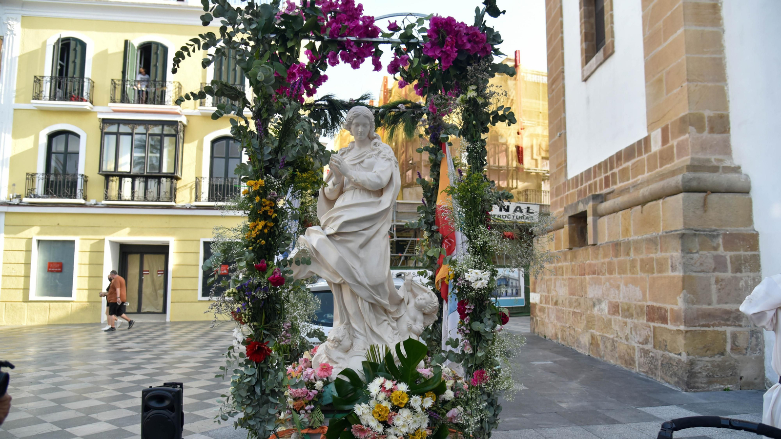 Las fotos de la perigrinacion religiosa  Madre Ven en la Iglesia de La Palma