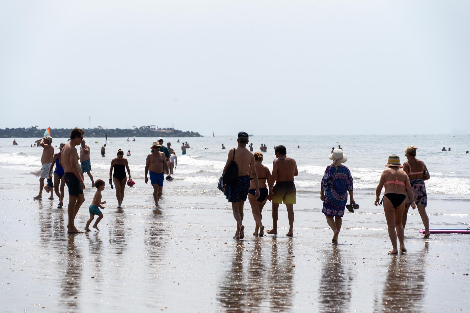 El ambiente de las playas de Huelva el domingo 24 de agosto