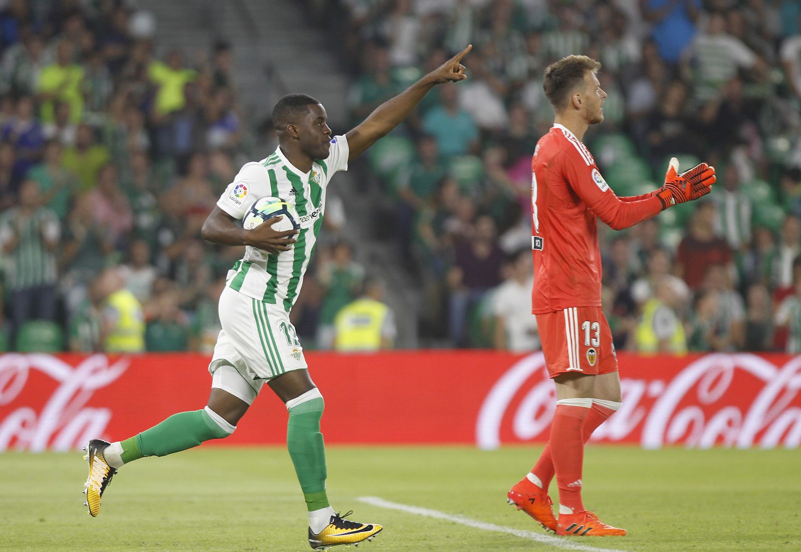 Campbell tras marcar en el choque ante el Valencia