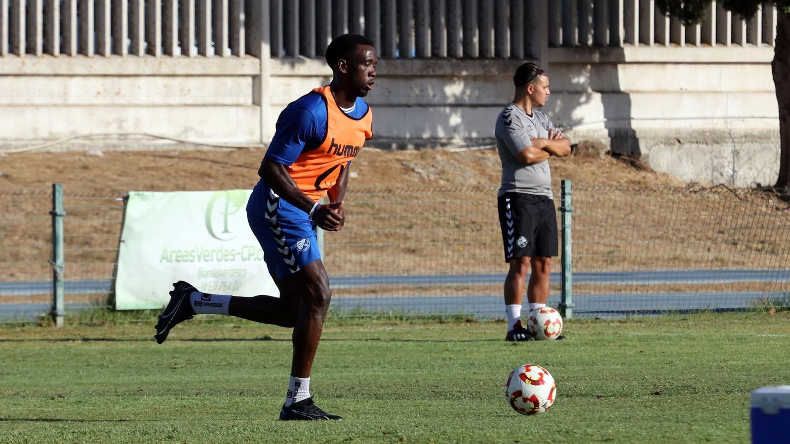 Las fotos del primer entrenamiento de la pretemporada 2025 del Xerez DFC