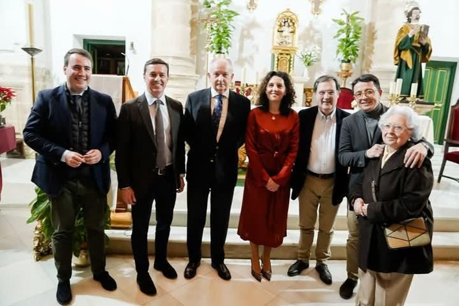 Pregón de Luis Columna a San Antón, en imágenes