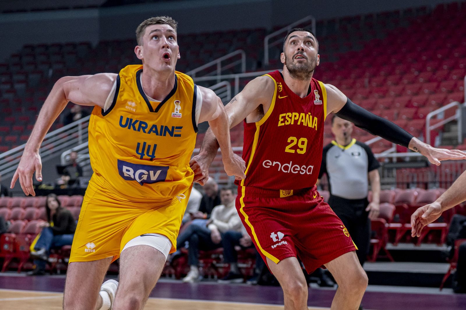 Las mejores fotos del Ucrania-España de baloncesto