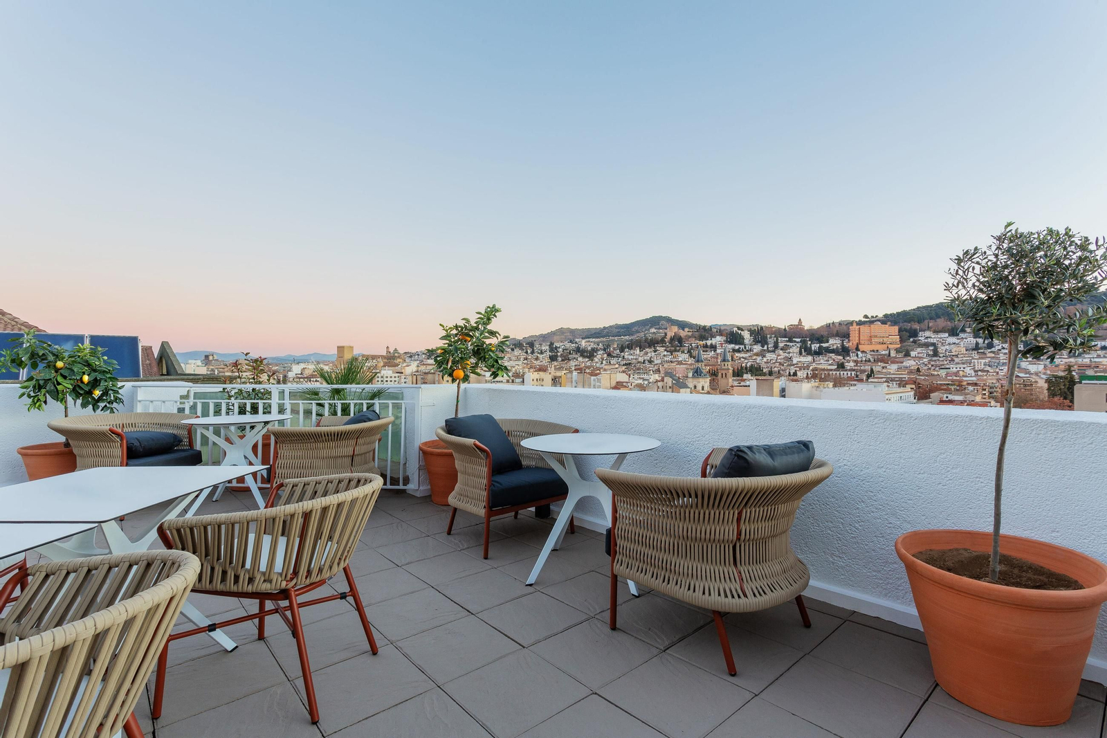 Terraza Mirador de San Antón, saborear Granada desde las alturas