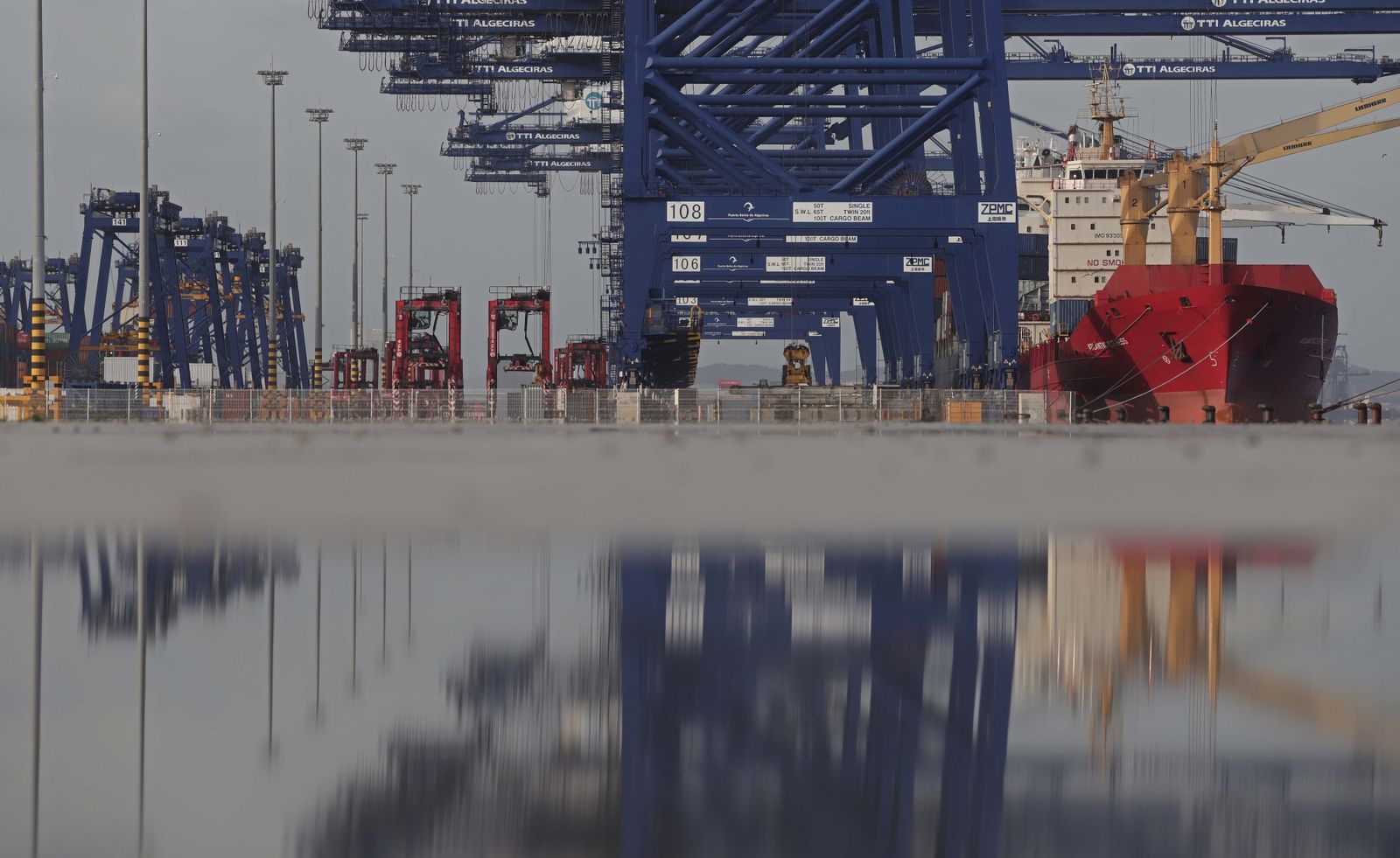 Grúas del Puerto de Algeciras.