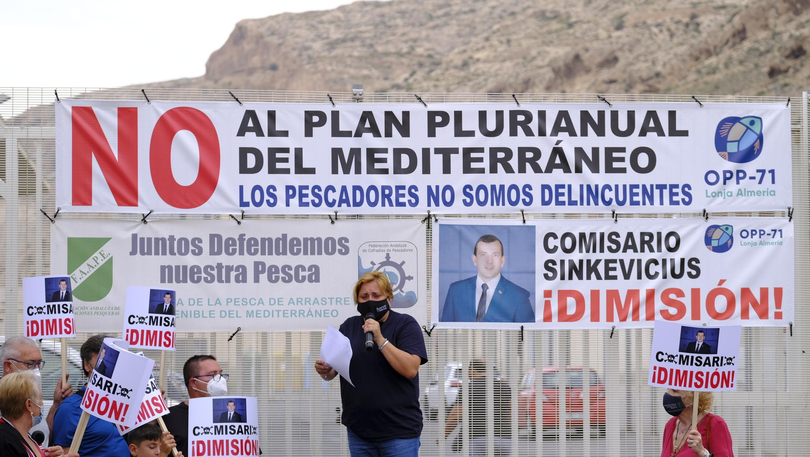 Fotogalería concentración protesta sector pesquero. Almería