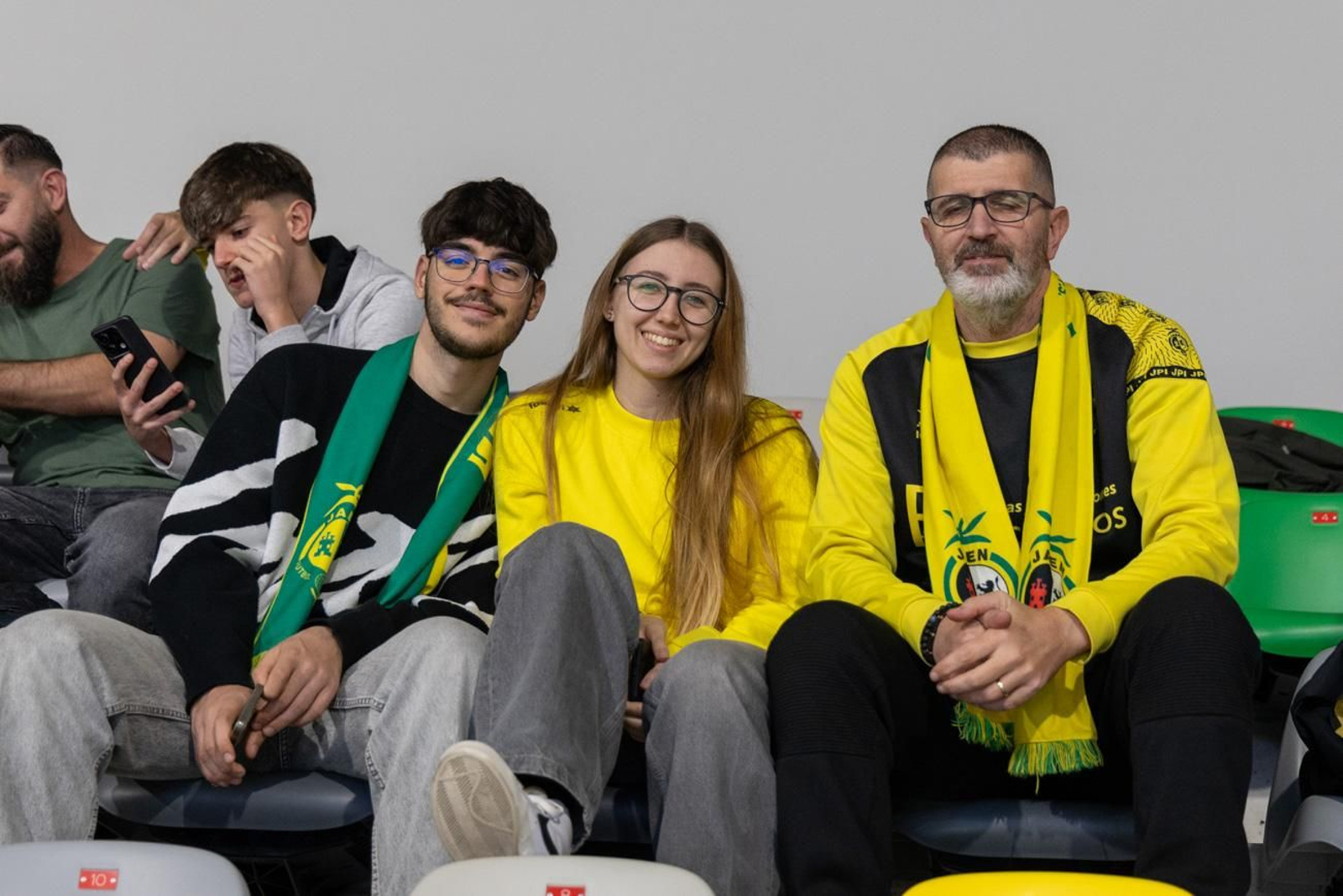 Jaén Paraíso Interior FS  4-3 Family Cash Alzira