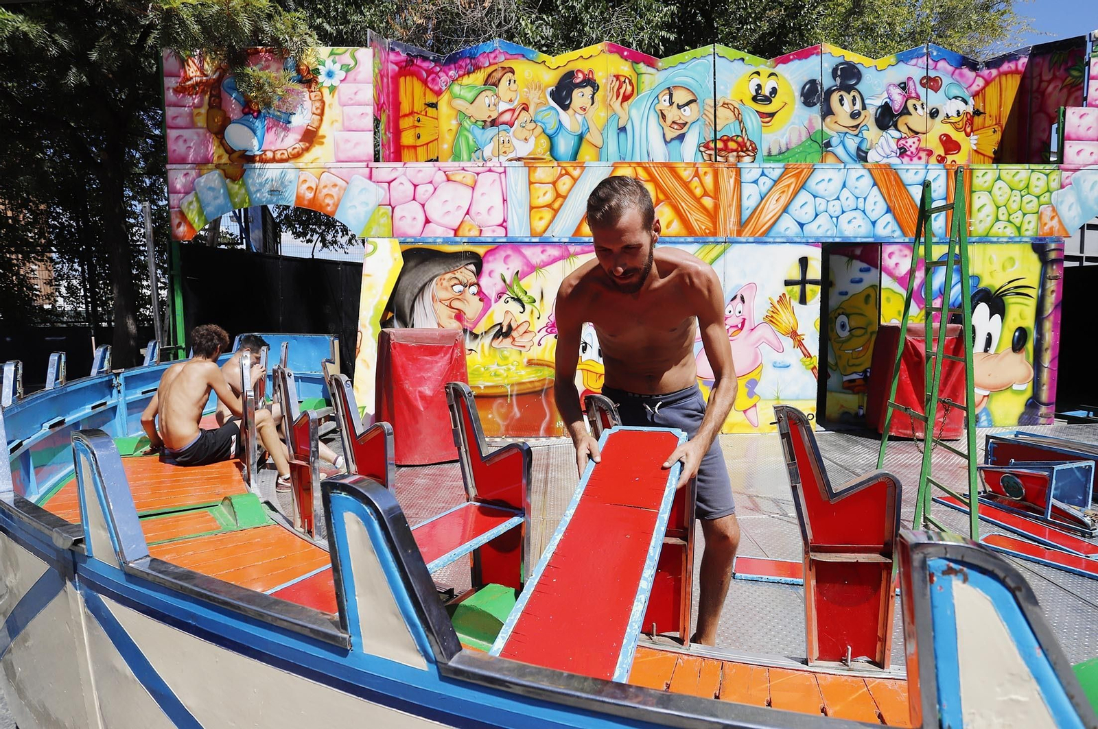 Imágenes de los preparativos para las Fiestas de La Cinta