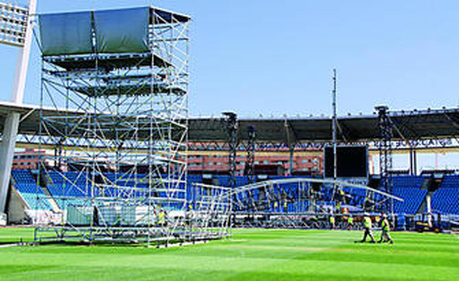 El escenario donde Shakira deleitará con su Waka-waka empieza ya a tener forma