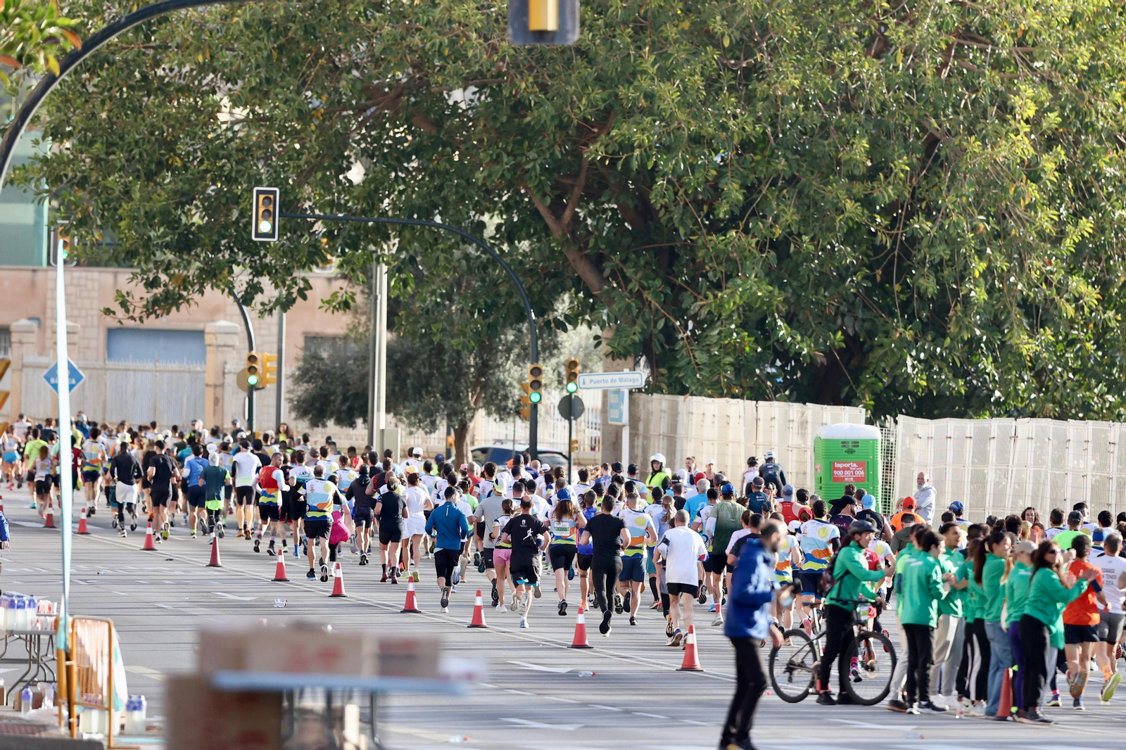 Las mejores fotos de la Media Maratón de Málaga 2024 Las mejores fotos de la Media Maratón de Málaga 2024