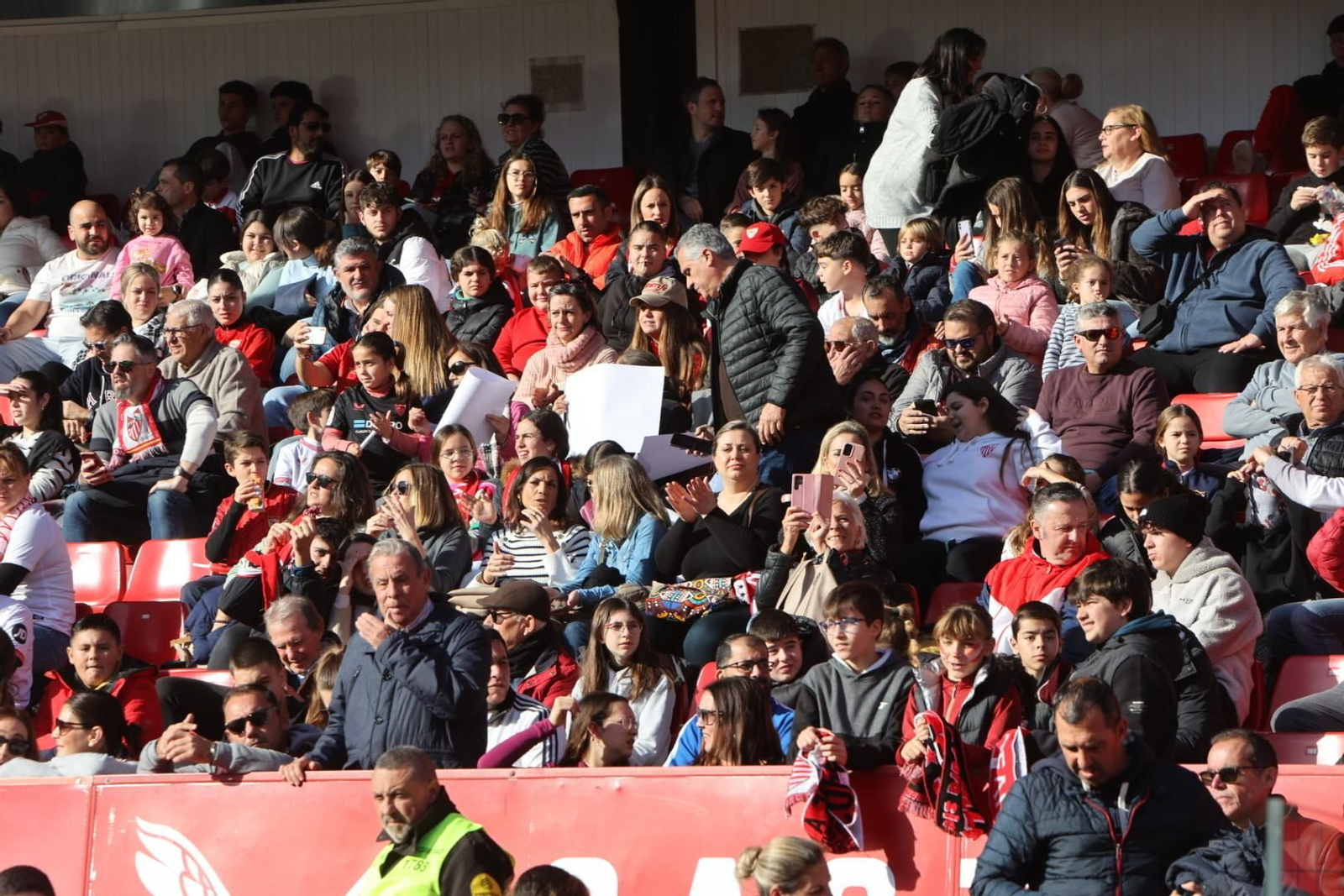 Búscate en el entrenamiento del Sevilla