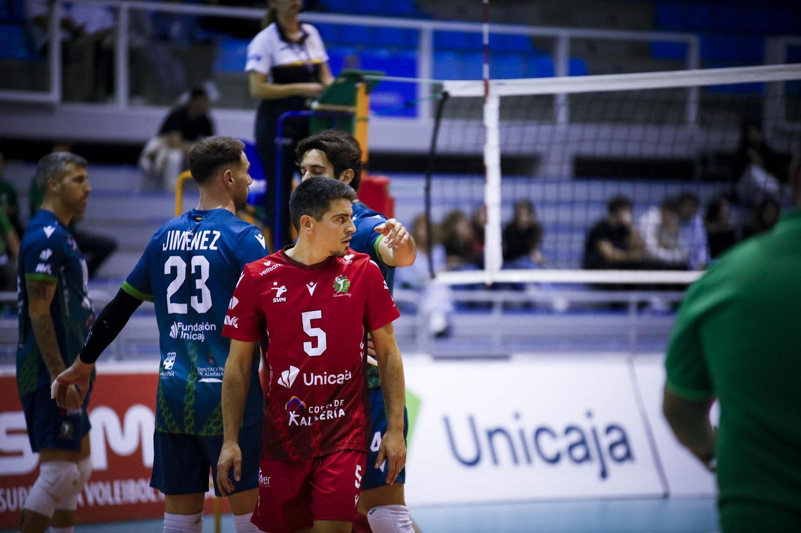Unicaja Costa de Almería-Arenal Emeve de la Superliga, en imágenes
