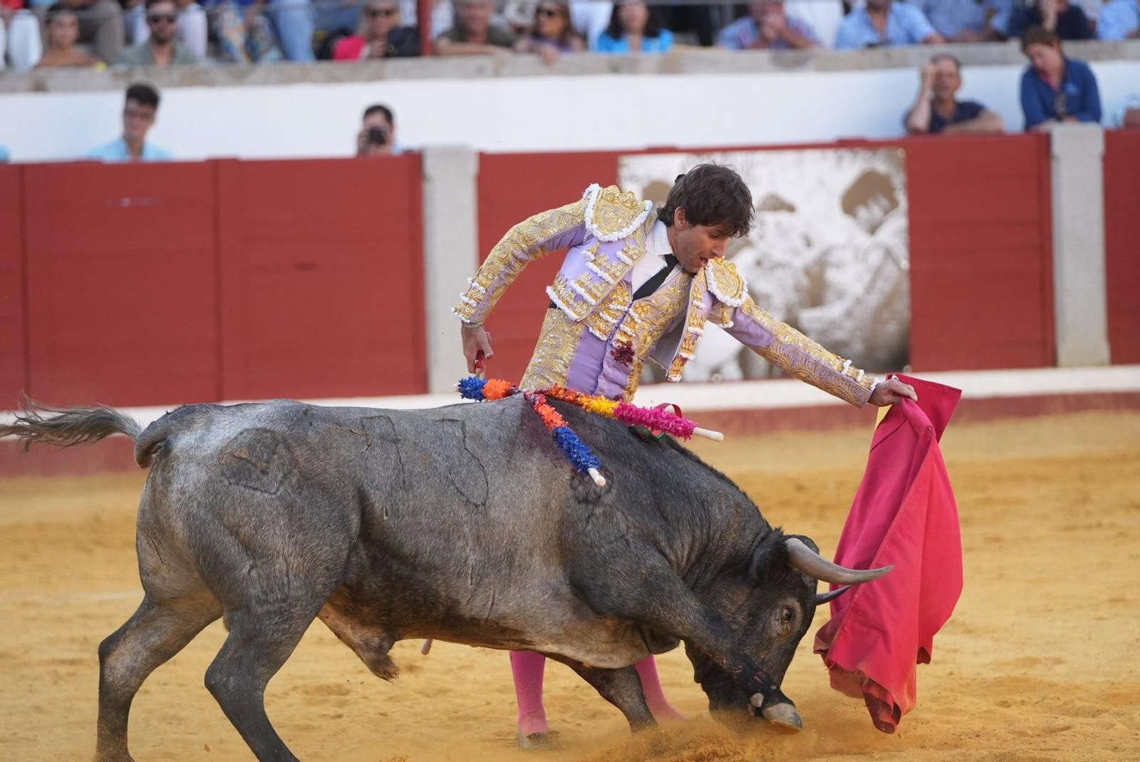 La corrida de toros de Ferrera, Escribano y Lamelas en Pozoblanco, en imágenes