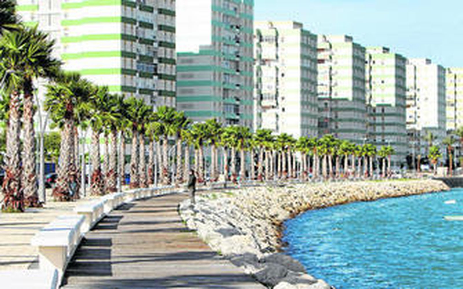 La barriada de La Paz es una de las zonas donde más viviendas hay en la ciudad.