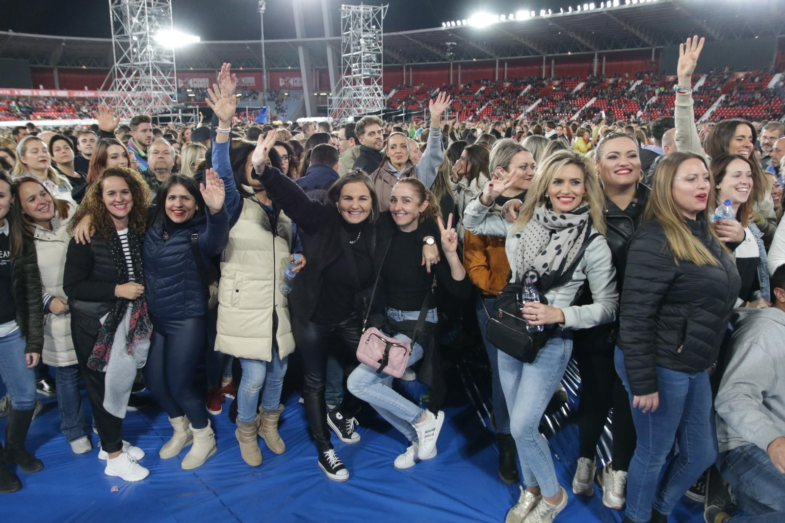 Las mejores imágenes del concierto de David Bisbal en Almería