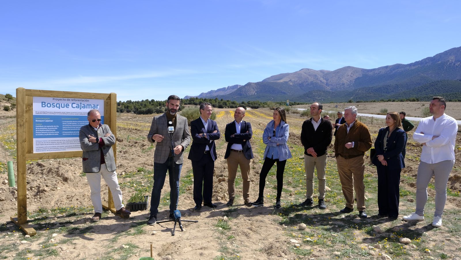 Cajamar pone 'la primera planta' para la reforestación de Sierra María-Los Vélez
