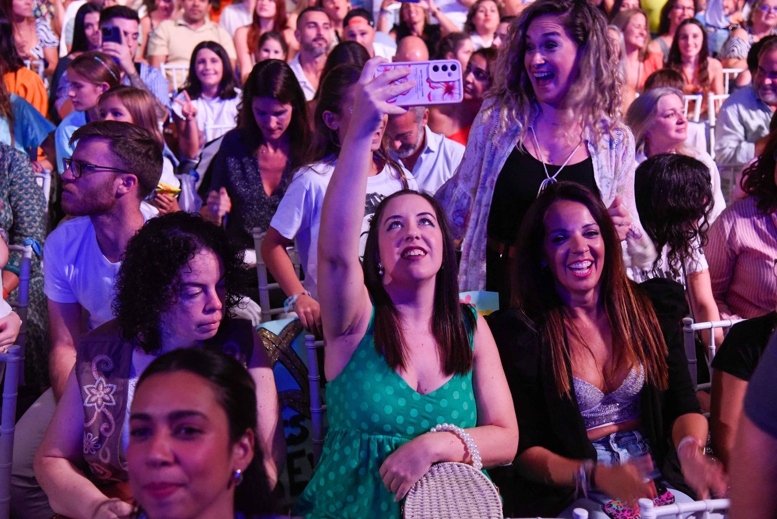Búscate en el concierto de Camilo en la Maestranza