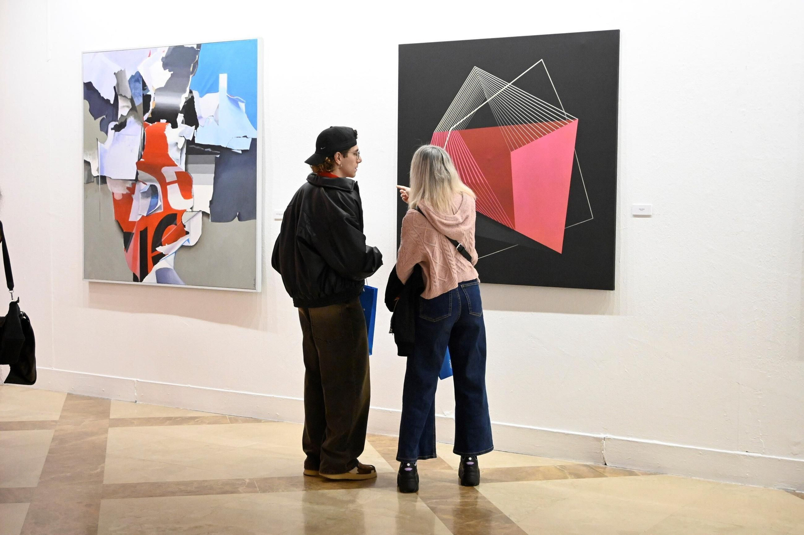 Obras de la muestra de una edición anterior del certamen.