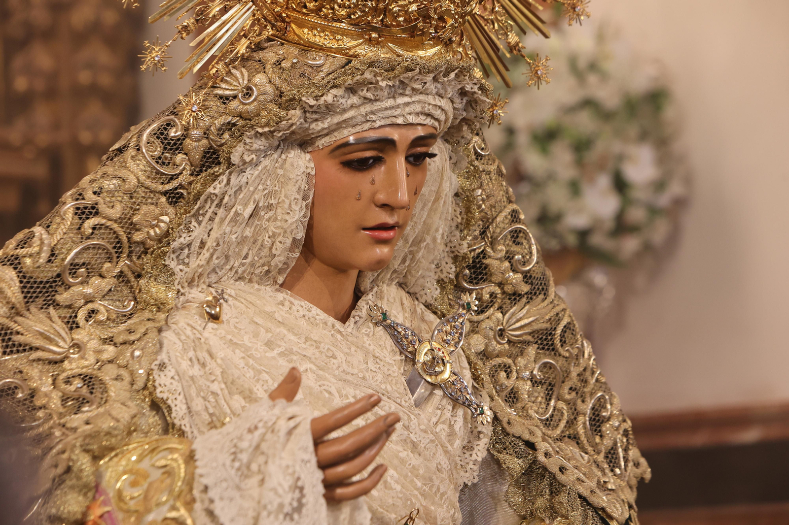 Besamanos de la Esperanza de Triana