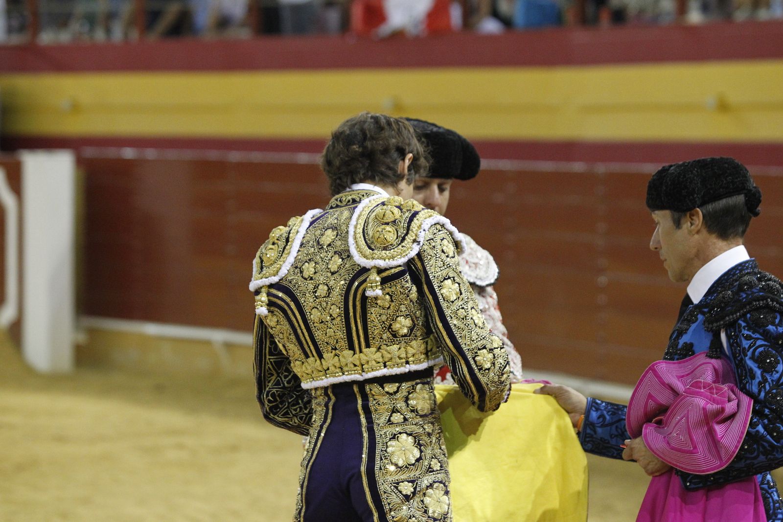 Fotogalería corrida de toros Roquetas de Mar. El Fandi, Castella, Cayetano.