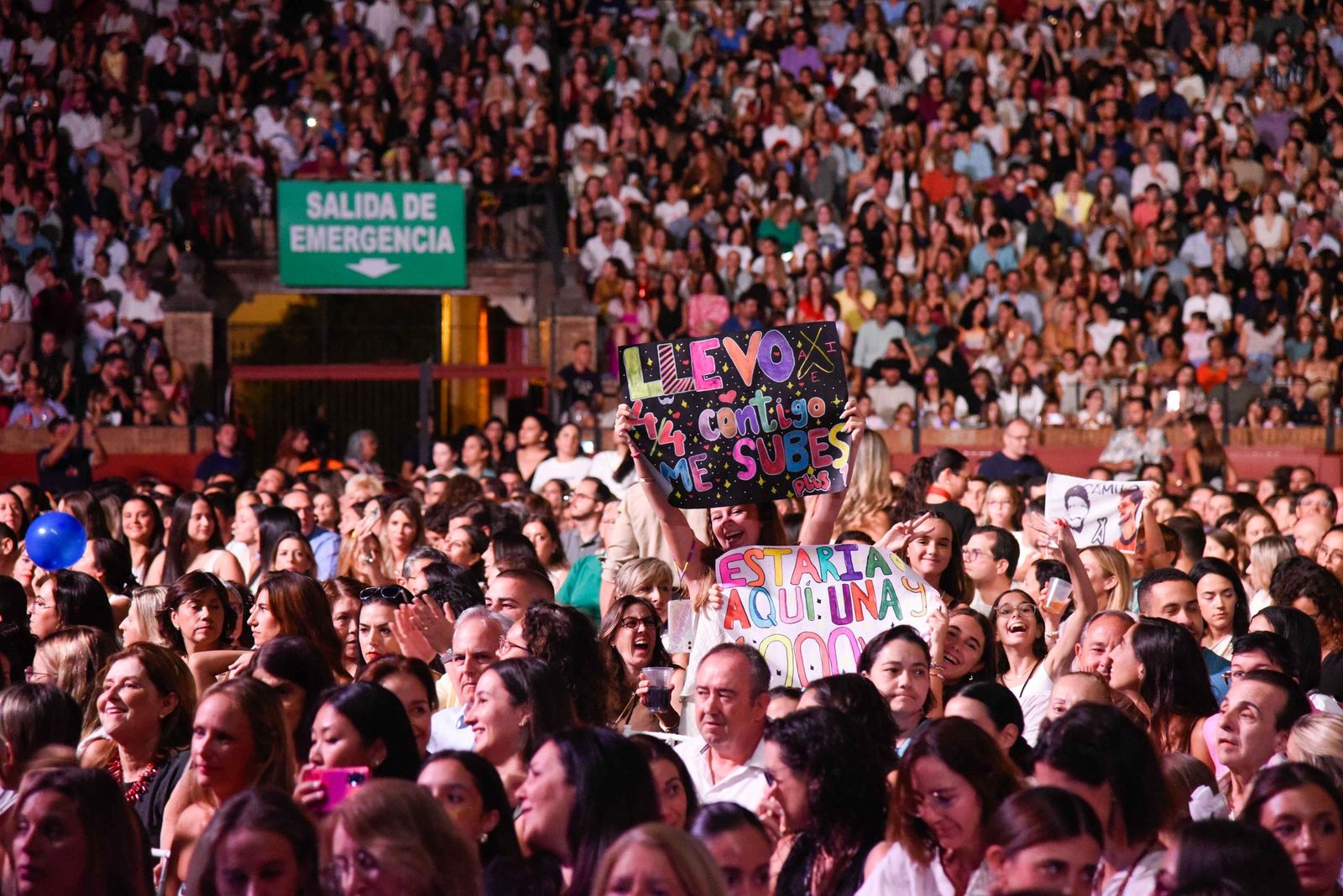 Búscate en el concierto de Camilo en la Maestranza