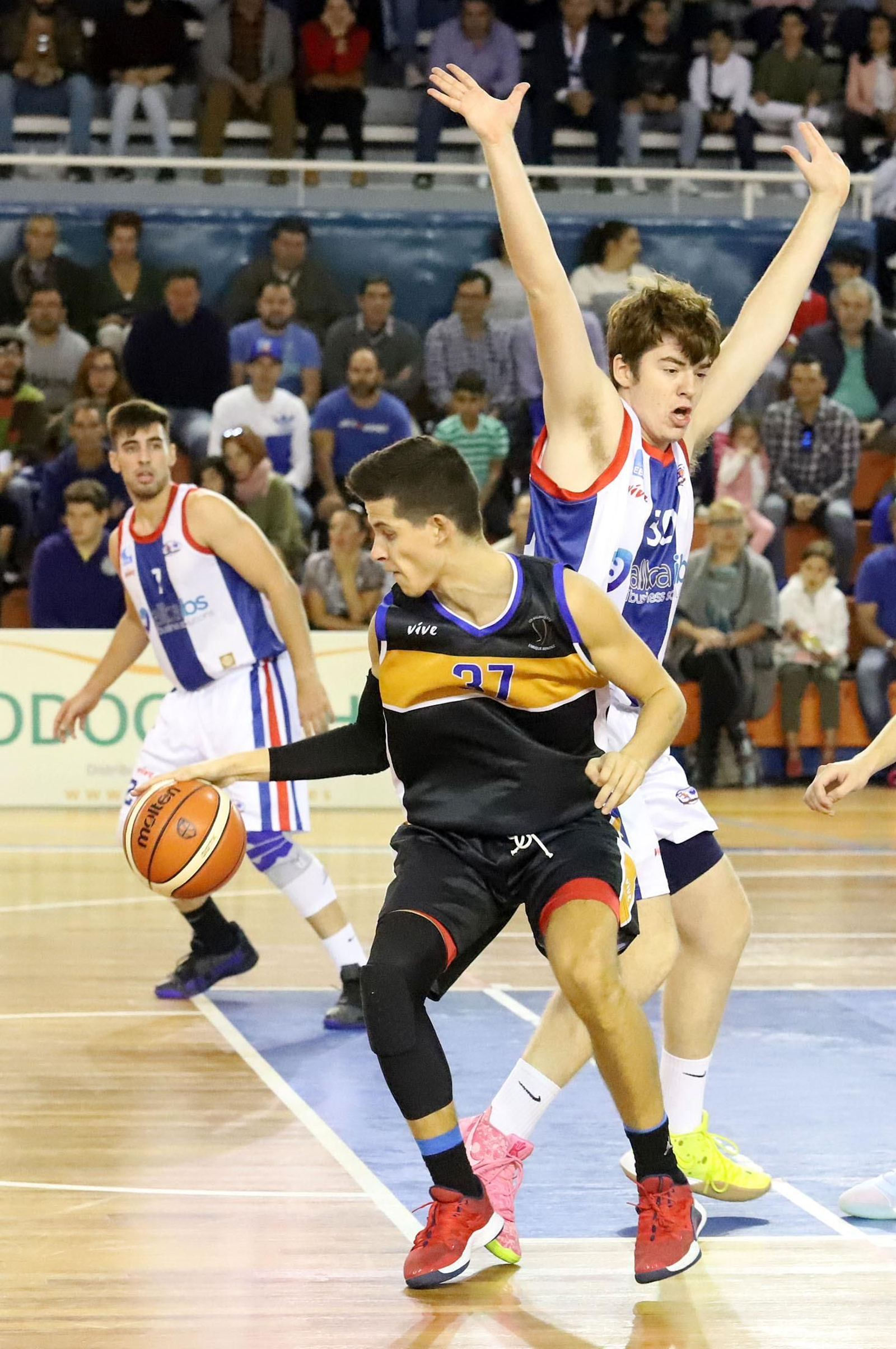 Imágenes del Enrique Benítez - Utrera