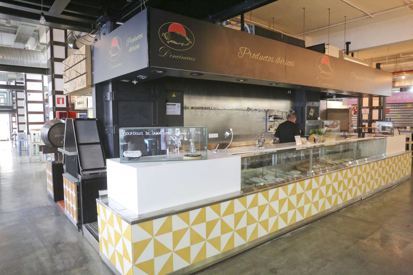 Mercado de la Merced de Málaga sin actividad