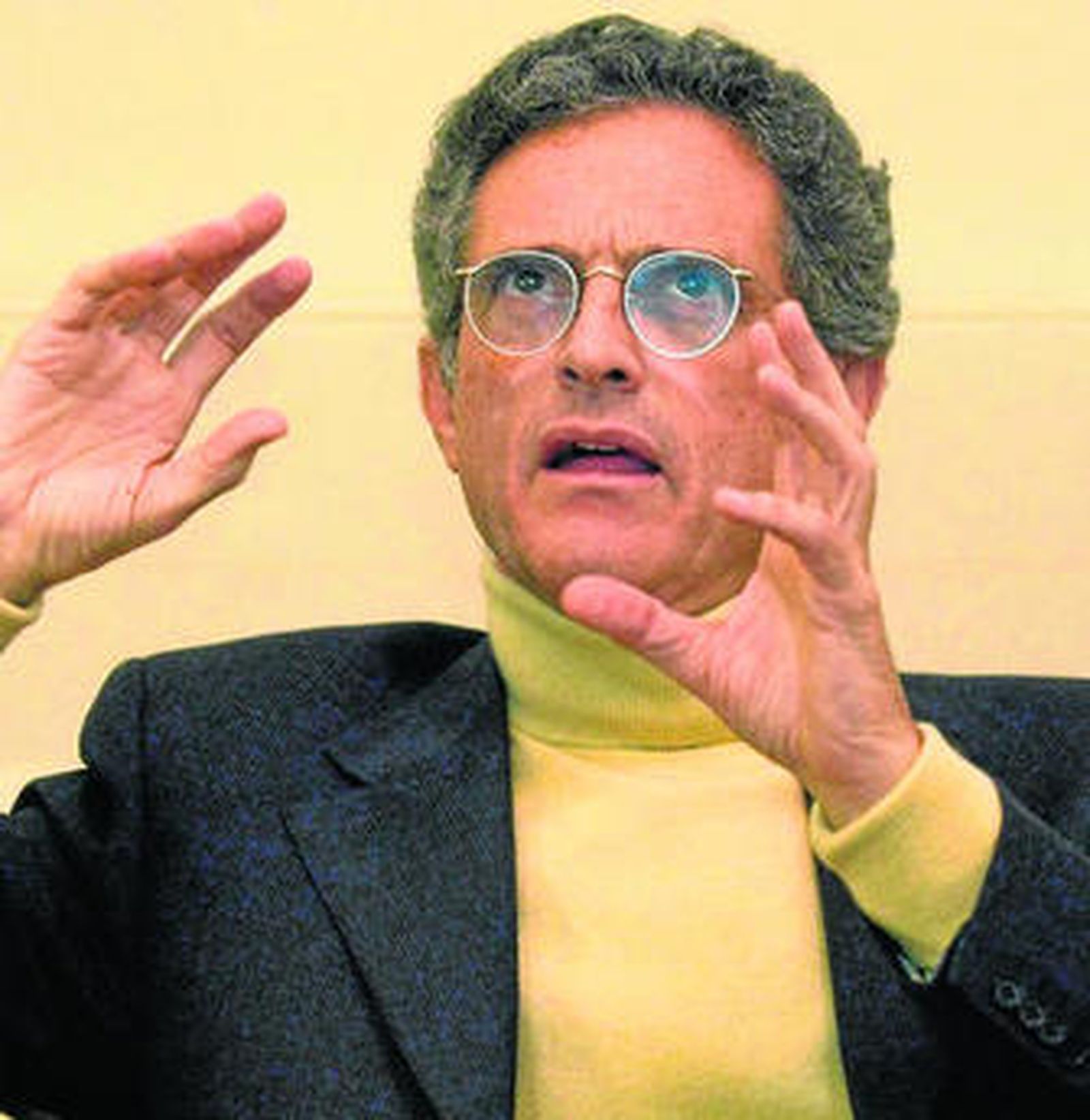 Luis Rojas-Marcos, durante la entrevista.