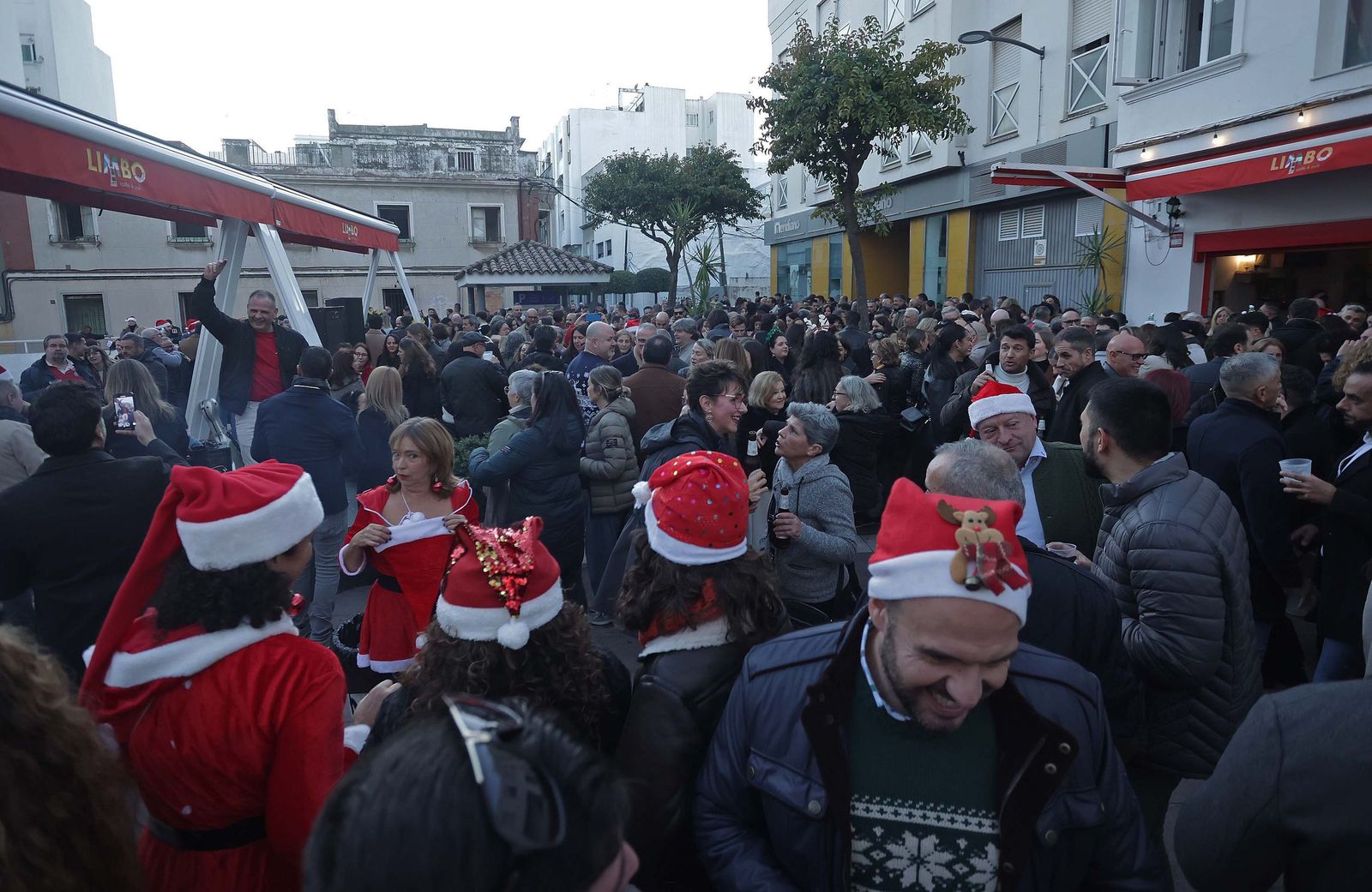 Búscate en las fotos de la celebración del 24 de diciembre en Algeciras