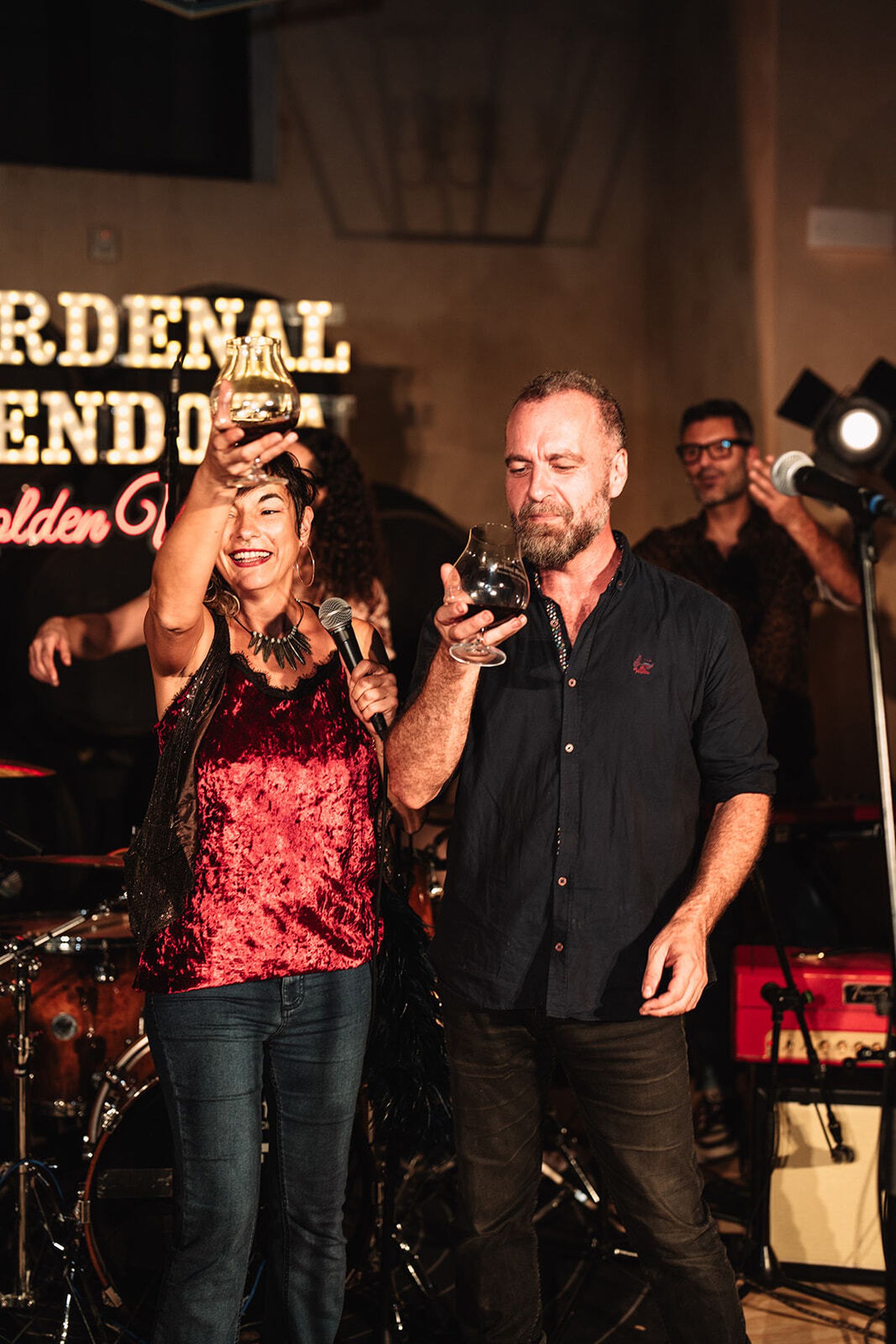 Así fue el tributo al Festival de Woodstock y  la Cardenal Mendoza Cocktail Competition