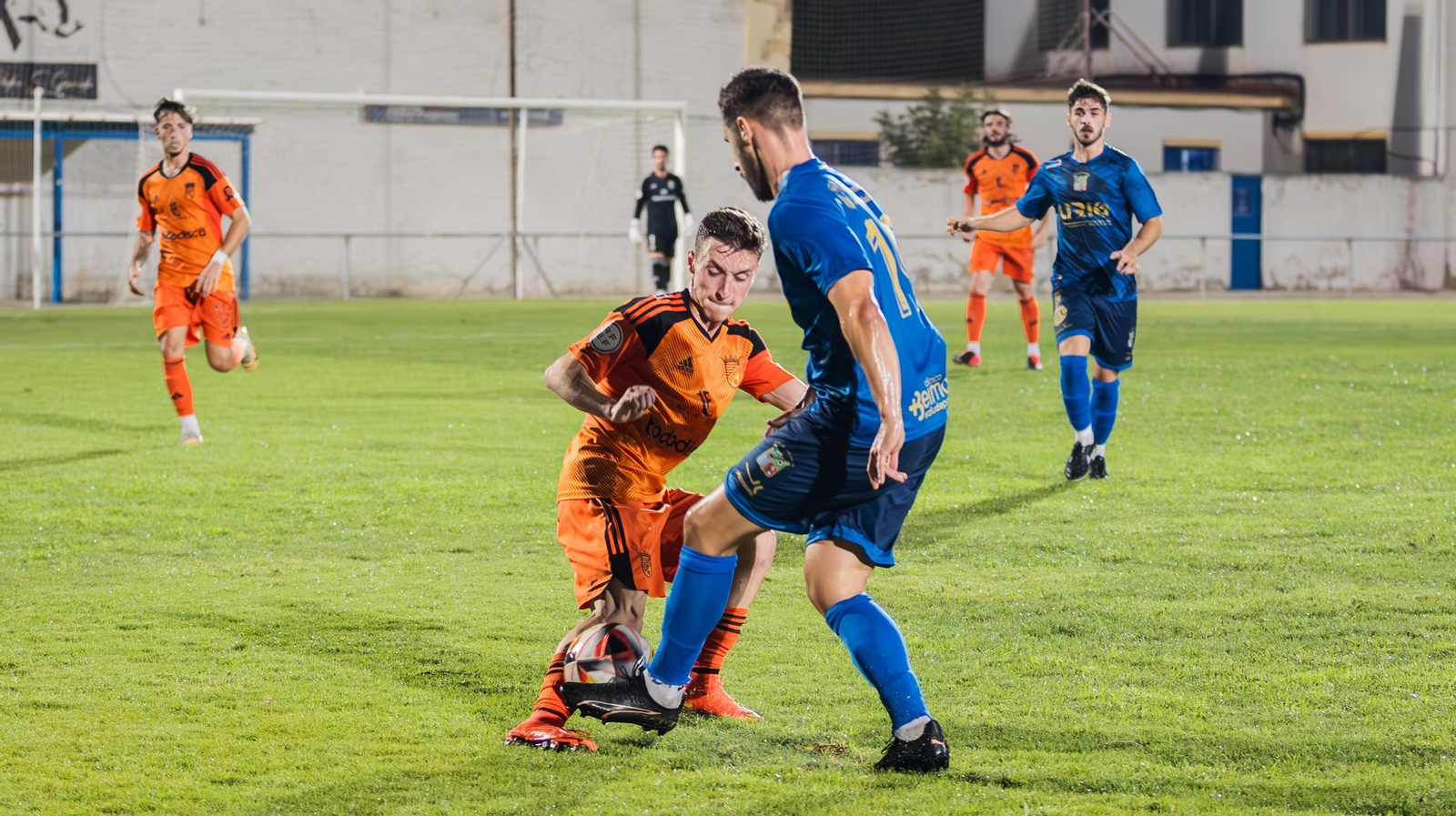 Las imágenes del triunfo del Xerez CD en el Trofeo Antonio Moure