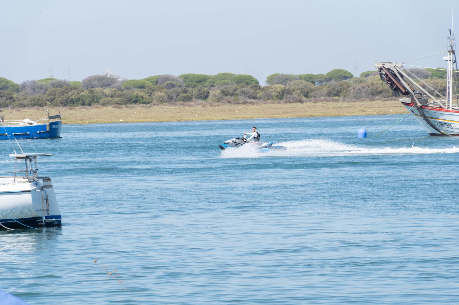 Imágenes de una tarde en el Paseo de la Ría de Punta Umbría
