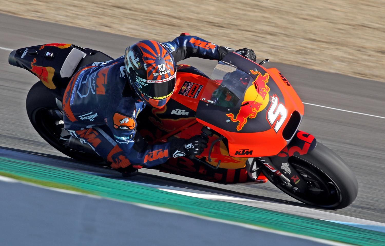 Imágenes de los  entrenamientos de MotoGP