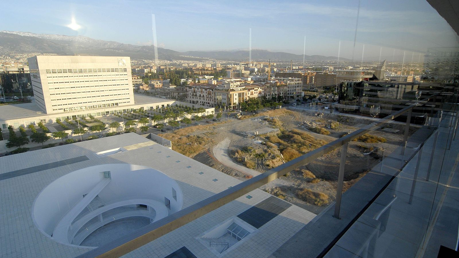 Solar donde se iba a construir el espacio escénico, ahora reservado para ciudad de la justicia.