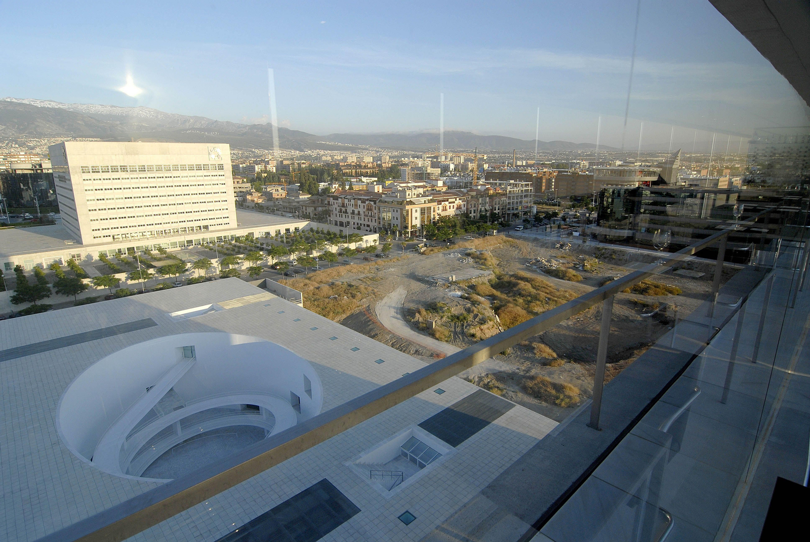 Solar donde se iba a construir el espacio escénico, ahora reservado para ciudad de la justicia.